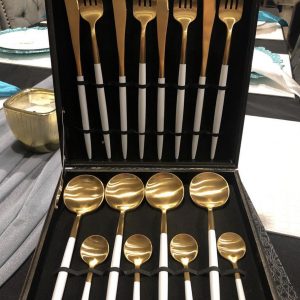 White and Gold - Silverware 4 piece Set