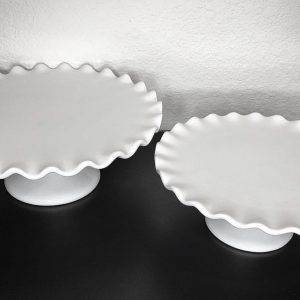 Round Cake Stands
