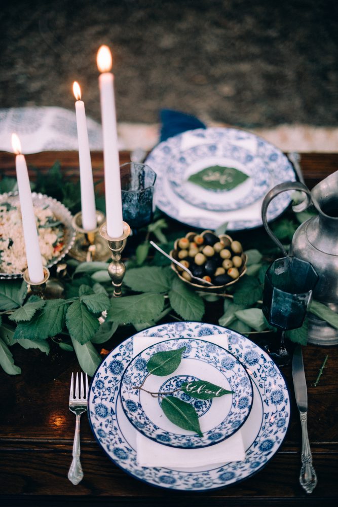 ceremony bohemian wedding boho dress style table decor ideas backdrop boho rugs