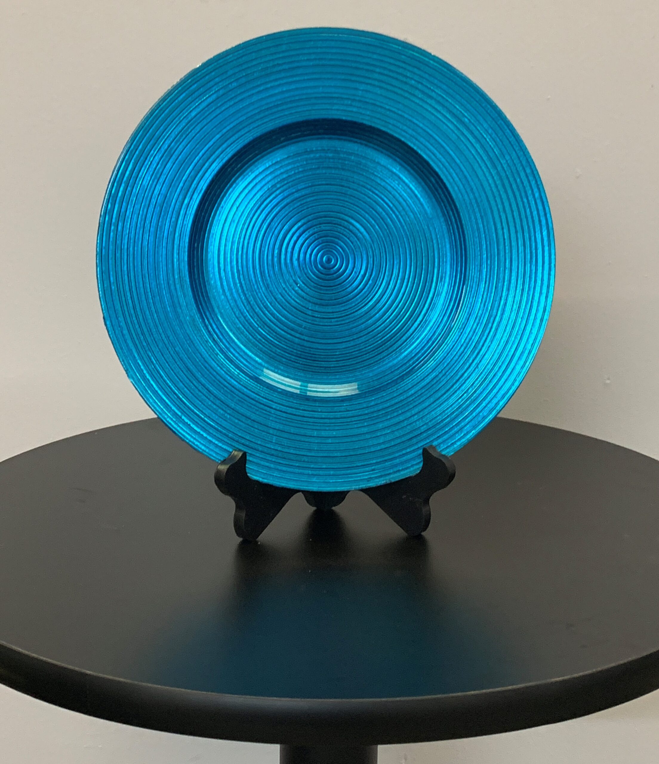 GLASS-CHARGER-PLATE-RINGS-BLUE-1.jpg