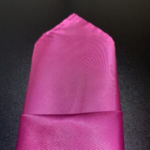 MAGENTA SATIN NAPKIN