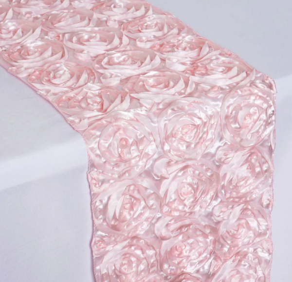 Tablelinen-Runner3DRose01-BlushPink14x108